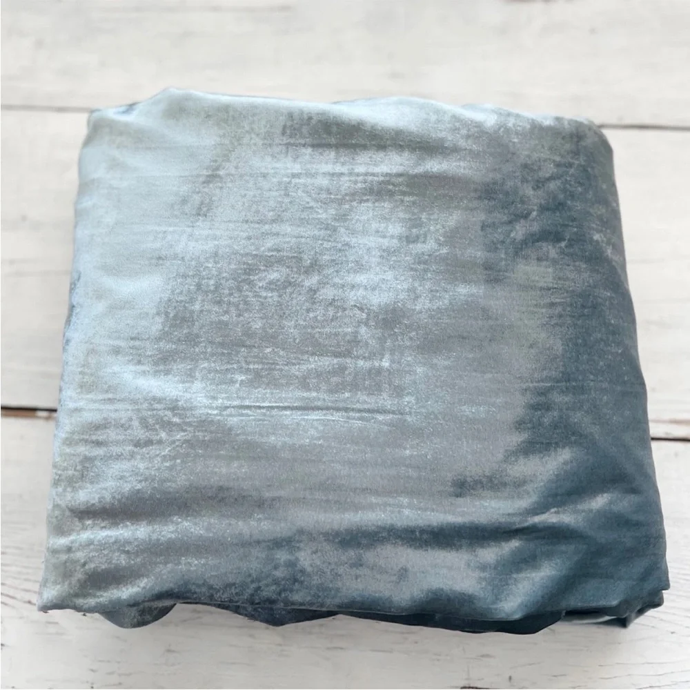 RARE West Elm FULL / QUEEN Crinkle Velvet Duvet Cover Silver Gray Blue Shimmer